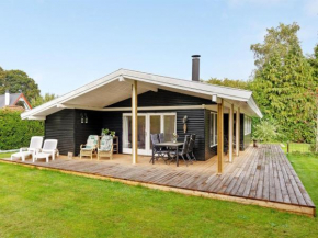 Holiday Home Aksa - 400m from the sea by Interhome, Spodsbjerg